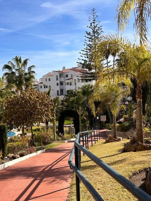 Апартаменты Jardin Botanico Ла-Кала-де-Михас Экстерьер фото